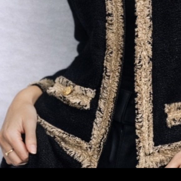 St. John Tweed Knit Jacket Gold Black - Picture 9 of 16